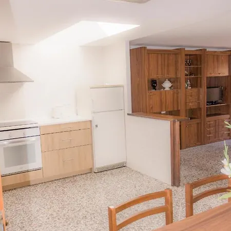 Casa Blascosanz - Piso 6 Personas En El Pirineo Appartamento Hecho